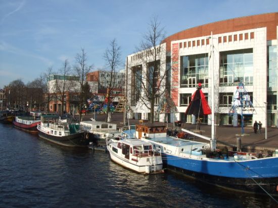 日本語ガイドとめぐる アムステルダム・ウォーキングツアー＜24時間乗り放題チケット付／日本語ガイド／アムステルダム発＞by H.I.S. 