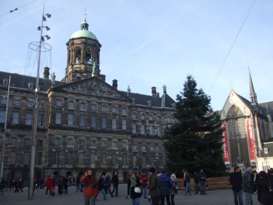 日本語ガイドとめぐる アムステルダム・ウォーキングツアー＜24時間乗り放題チケット付／日本語ガイド／アムステルダム発＞by H.I.S. 