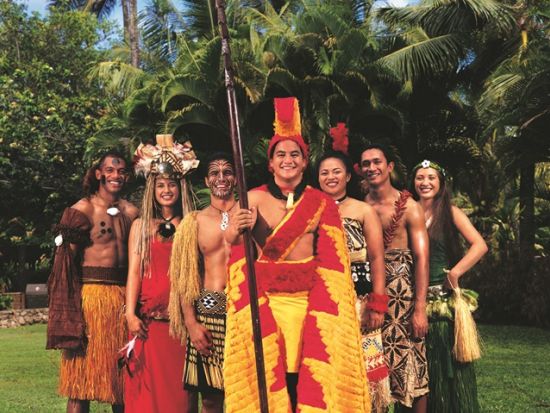 ポリネシア カルチャーセンター　ガイドツアー付き！盛りだくさんのアクティビティ体験＆ハワイ最大の伝統ルアウショー＜園内日本語ガイド／送迎可／ビュッフェ付き＞