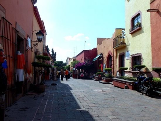 【魔法の町】サン・ミゲル・デ・アジェンデ＆ケレタロ観光ツアー＜混載／日本語ガイドor英語ガイド／メキシコシティ発＞