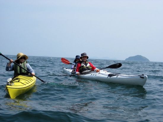 シーカヤックツアー 瀬戸内海国立公園「鞆の浦」で絶景をめぐる 初心者体験プランあり＜軽食または昼食付／福山＞by 村上水軍商会