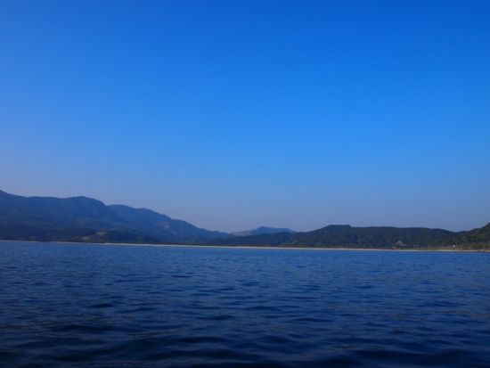 フィッシング体験　船釣りで大物も狙える！旬の魚の宝庫・日南海岸でルアー釣りやエサ釣りを体験　＜約5時間／日南市> by マタウマリンサービス