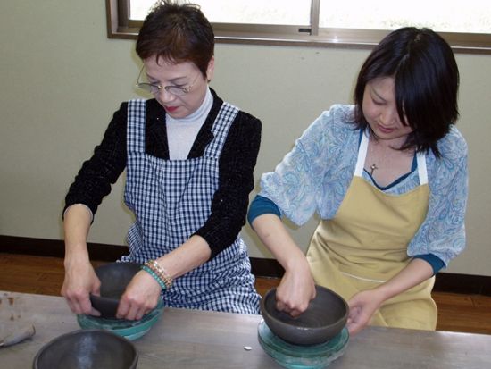 備前焼土ひねり教室　手づくり教室40年以上実績あり！登り窯の本格的な陶芸体験＜瀬戸内市＞