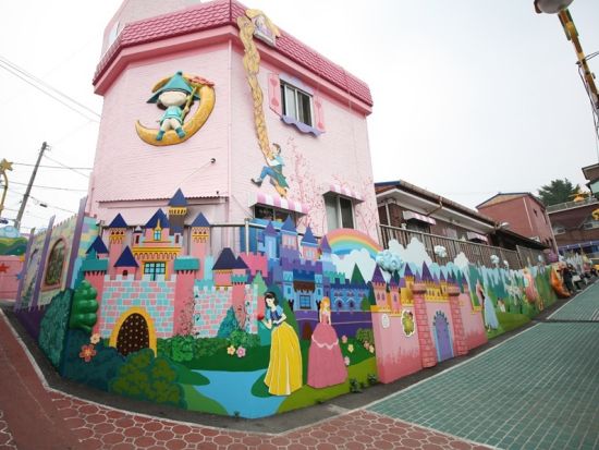 仁川まるごと満喫ツアー　伝統市場体験＆空港だけじゃない魅力が詰まった町を観光！本場ジャジャン麺など選べる地元グルメ付き＜昼食付／終日／日本語ガイド＞