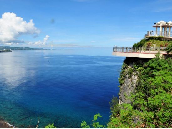 Two lovers Point shuttle