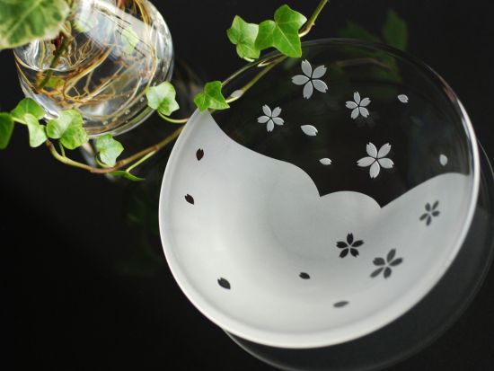 サンドブラスト体験 ガラスに描く幻想的な世界　彫刻アートを楽しみながらオリジナル作品を作ろう＜市ヶ谷駅＞by domani mattina