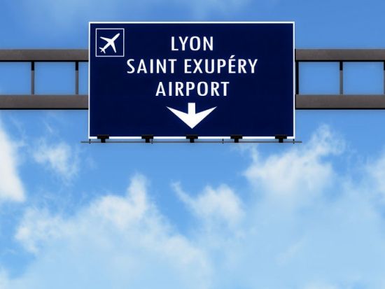 【空港送迎】リヨン空港 ⇔ リヨン市内 ＜貸切／日本語アシスタント付きあり＞