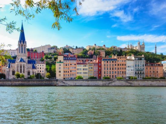 リヨン 日本語アシスタントサービス　観光スポットから買い物同行までお好きな場所へご案内 ＜貸切＞