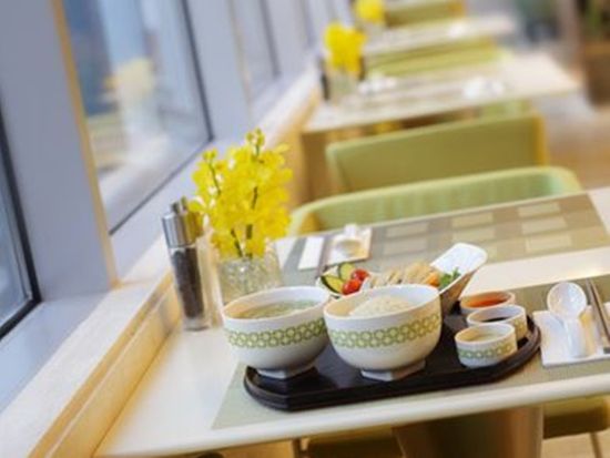 チャターボックス Chatterbox 食事券 事前予約サービス チキンライス発祥の有名店 マンダリンオーチャードホテルで味わう贅沢な一皿 シンガポールの観光 オプショナルツアー専門 Veltra ベルトラ チャターボックス Chatterbox 食事券 事前予約サービス チキンライス発祥の有名店 マンダリンオーチャードホテルで味わう贅沢な一皿 シンガポールの観光 オプショナルツアー専門 Veltra ベルトラ