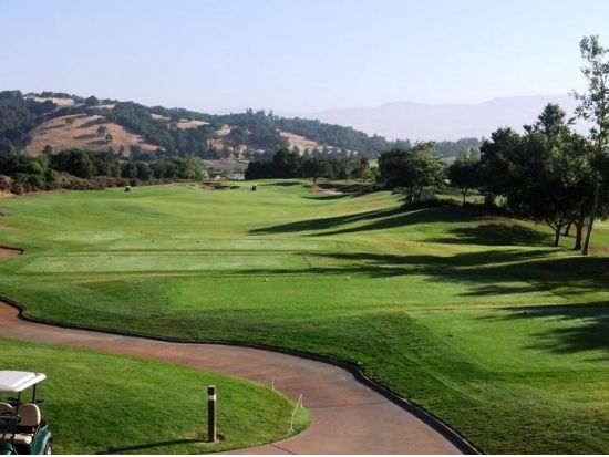 ゴルフ場予約　チャンピオンコースが楽しめる！イーグルリッジゴルフクラブ＜ホテル送迎付き／日本語ガイド同行＞