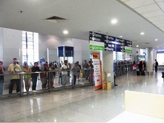 【空港送迎】ニノイ・アキノ国際空港 ⇔ マニラ市内 ＜貸切または乗合／日本語ガイド＞