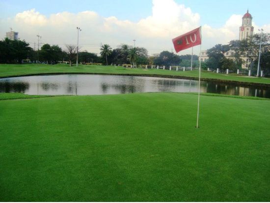 ゴルフ場予約　マニラの中心でゴルフ三昧☆イントラムロス・ゴルフコース＜ホテル送迎付き／日本語ガイド同行＞
