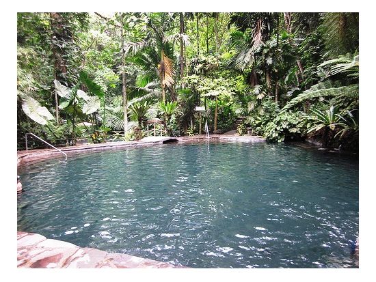 マニラ郊外ツアー　宮崎駿監督の映画のような世界が広がる☆ヒデンバレー温泉ツアー＜1日／ホテル送迎付き／日本語ガイド／昼食付き／貸切プラン有＞