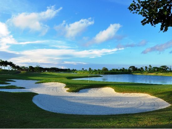 ゴルフ場予約　ジャック・ニクラウス設計の名門コース☆シャーウッドヒルズ・ゴルフクラブ＜ホテル送迎付き／日本語ガイド同行＞