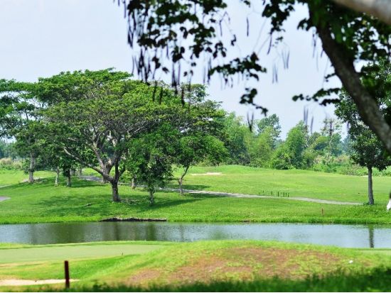 ゴルフ場予約　ジャック・ニクラウス設計の名門コース☆シャーウッドヒルズ・ゴルフクラブ＜ホテル送迎付き／日本語ガイド同行＞