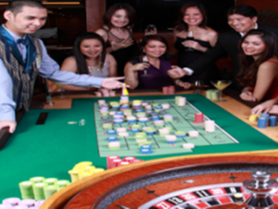 マニラのナイトツアー　フィリピン料理ディナー＆カジノナイト☆4つのカジノから選択可＜ホテル送迎付き／日本語ガイド／夕食付き／貸切プラン有＞