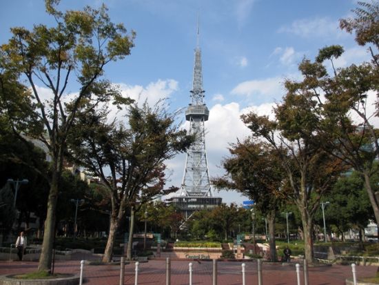 貸切観光タクシー 名古屋城・熱田神宮など名古屋の名所めぐり お好みで選べるコース＜2.5～3.5時間／1～9名／名古屋市内発＞by 二葉タクシー