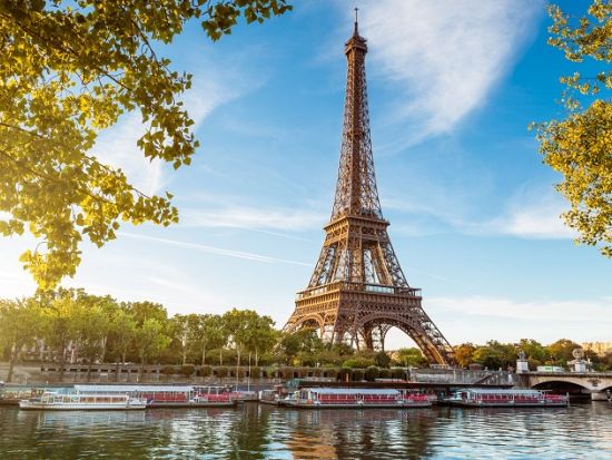 ロンドン発パリ日帰りツアー　セーヌ川ランチクルーズ＋パリ乗り降り自由バスチケット付き＜ユーロスター利用＞