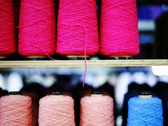 機織り体験　カラフルな糸でオリジナルマフラー・ランチョンマットづくり 気軽に手織りを楽しもう＜自由が丘駅徒歩7分＞by 手織工房じょうた