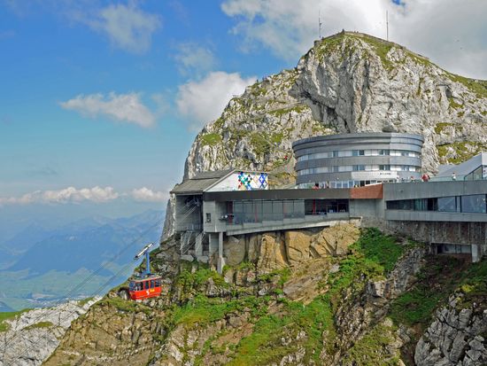 中央スイス ピラトゥス山＆古都ルツェルン　日帰り観光ツアー ＜5～11月／チューリッヒ発＞の写真5