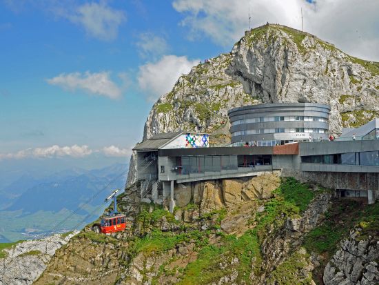 中央スイス ピラトゥス山＆古都ルツェルン　日帰り観光ツアー ＜5～11月／チューリッヒ発＞