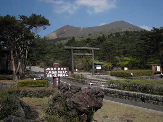 鹿児島市内発／霧島市内着貸切観光タクシー　神話の里 霧島満喫の旅　塩浸温泉＋丸尾の滝＋霧島神宮＋神話の里公園 ＜約4時間＞ by 旭交通タクシー