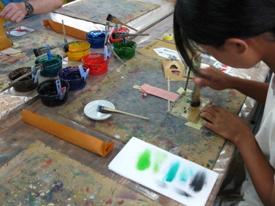 お箸＆京友禅染のお箸入れ作り体験＜烏丸御池駅＞by 京友禅体験工房 丸益西村屋