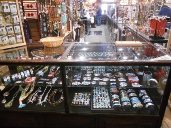 世界遺産グランドキャニオン＋アンテロープキャニオン＋ホースシューベント日帰りツアー＜昼食付／日本語ガイド／セドナ発着＞