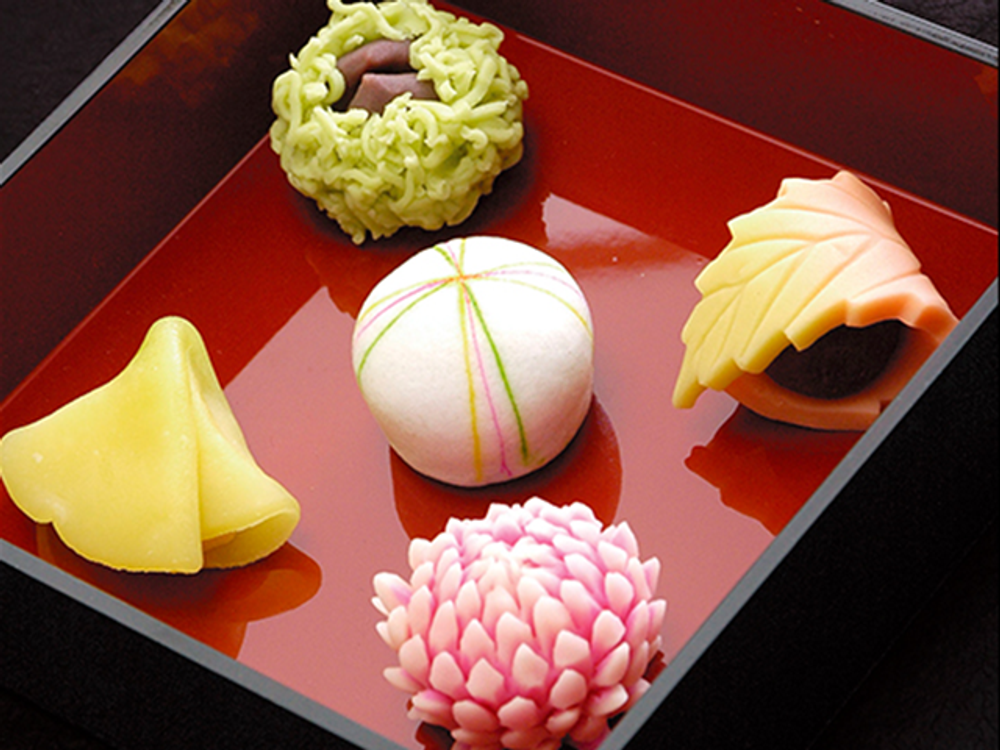 和菓子作り体験 熟練職人と作る丹波の豆などを使った本格和菓子作り