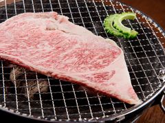 美味しいお肉とお酒で、盛り上がろう!