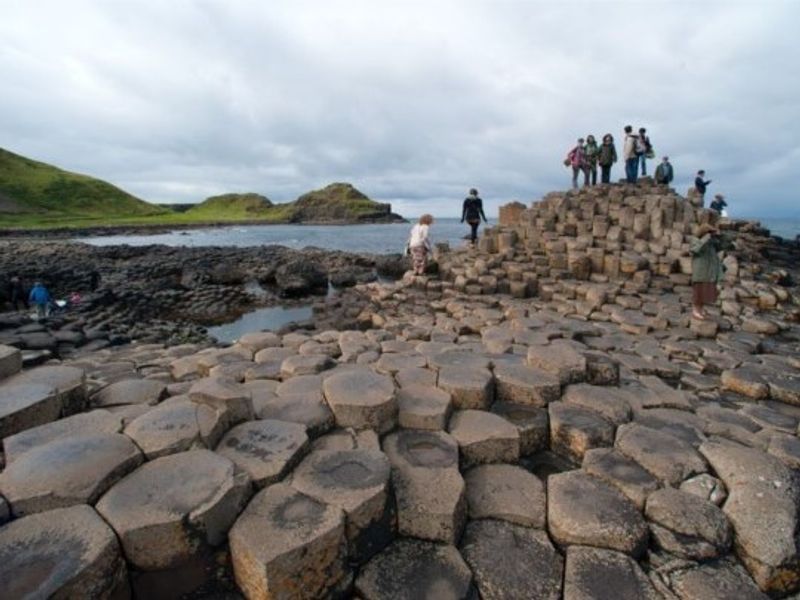 Top Stops from Belfast to Giant's Causeway - No Back Home