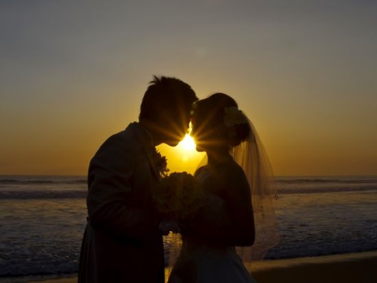 サマベ・バリ・スイーツ＆ヴィラズ「Samabe Bali Suites＆Villas」食事券＆事前予約サービス 神秘の洞窟でプライベートディナー＜ホテル送迎付＞