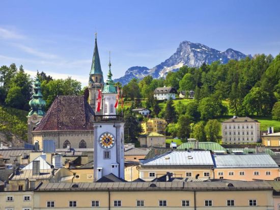 隣国オーストリア日帰り観光ツアー　風光明媚な世界遺産都市ザルツブルクへ ＜英語ガイド／ミュンヘン発＞