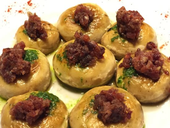 バルセロナ タパスツアー　3軒のバル巡り＆サグラダ・ファミリア夜景鑑賞＆旧市街散策＜タパス3品＆ドリンク3杯／日本語＞*前日まで予約OK