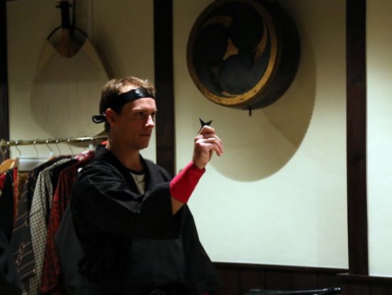 伊賀流 本格忍者修行体験 60分～ 写真撮影OK 選べる入門編＋初級編＜英語催行／京都市＞