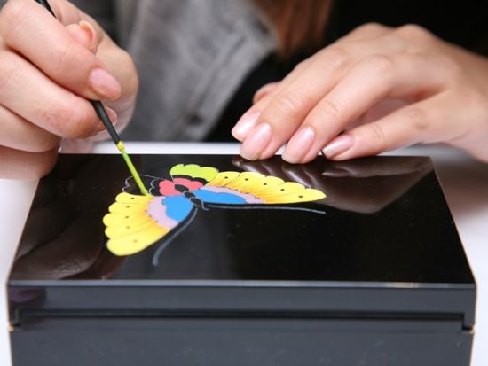 漆器加飾　色漆の技法で「色絵」を体験 ＜上京区＞ 京の手創り体験 地域観光情報研究社 催行