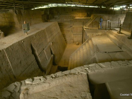 カミナルフユ遺跡半日観光ツアー＜日本語または英語ガイド／グアテマラシティ発＞