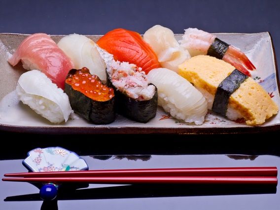 Tsukiji Fish Market Tour and Sushi Making Lesson in English or French ...