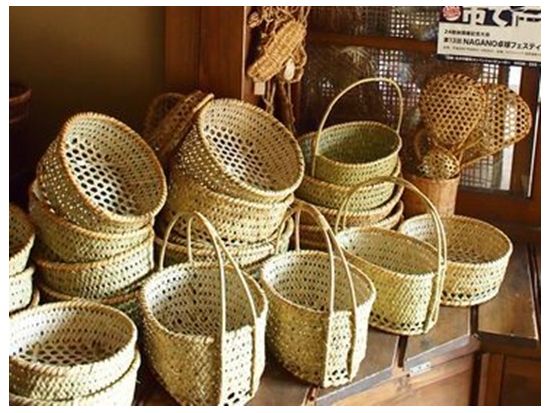 根曲がり竹細工体験　信州戸隠の伝統工芸で一生モノの壁掛けを作成＜原山竹細工店／長野市＞