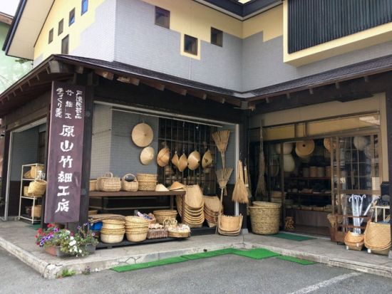 根曲がり竹細工体験　信州戸隠の伝統工芸で一生モノの壁掛けを作成＜原山竹細工店／長野市＞