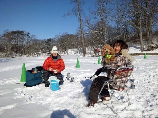 氷上ワカサギ釣り 大沼国定公園で新鮮なワカサギ釣り放題 釣ったあとはホクホクの天ぷらに 1 3月 大沼 函館 大沼の観光 遊び 体験 レジャー専門予約サイト Veltra ベルトラ 氷上ワカサギ釣り 大沼国定公園で新鮮なワカサギ釣り放題 釣ったあとはホクホクの天ぷらに 1 3月 大沼 函館 大沼の観光 遊び 体験 レジャー専門予約サイト Veltra ベルトラ