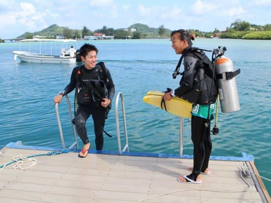 体験ダイビング 年間1,700人の体験ダイバーが参加する安心のショップ！＜ボートまたはビーチ／1～3ダイブ＞by パラオ・パシフイックダイバーズ