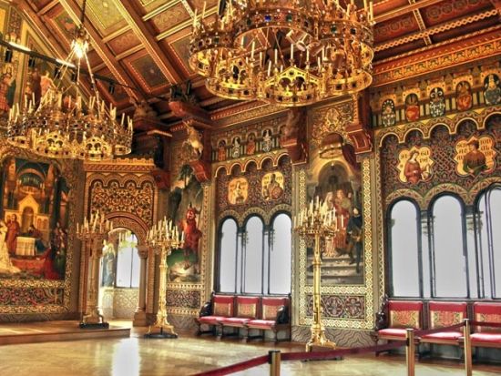 世界遺産ノイシュバンシュタイン城　日帰り観光ツアー ＜英語ガイド（城内日本語オーディオガイド）／ミュンヘン発＞