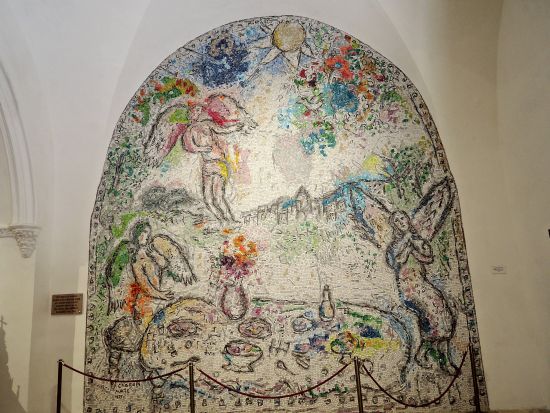 コート・ド・プロヴァンス　ワイナリー2軒＋ル・トロネ修道院＋サント・ロズリン礼拝堂＜3月～10月／日本語ガイド／ニース発着＞