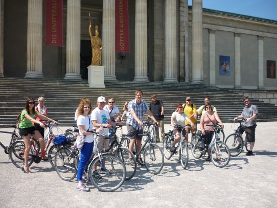 ミュンヘン市内サイクリングツアー ＜4～10月／英語ガイド／ミュンヘン発＞