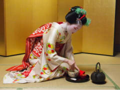 Tea time with a maiko in Kyoto, Japan