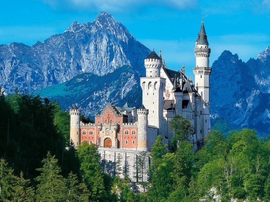 ノイシュバンシュタイン城＋リンダーホーフ城＋世界遺産ヴィース教会日帰りツアー　ヴィーナスの洞窟訪問プランあり＜日本語／入場料込／ミュンヘン発＞by Mybus