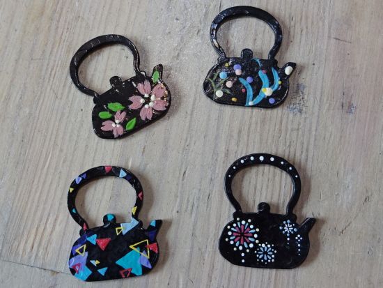 南部鉄ペイント体験 岩手の伝統工芸「南部鉄」を使ったアクセサリー作り＜雫石町＞