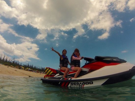 人気のマリンスポーツ シュノーケリング付プランあり！5歳から参加OKでバナナボートも楽しめる＜本部町＞by X-TRIP