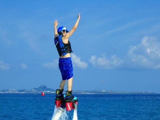 フライボード体験 シュノーケリングやマリンスポーツなどセットプラン選択可！＜本部町＞by X-TRIP